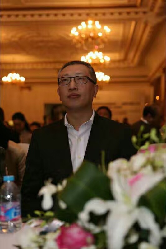 中國科學(xué)院院士、中國科學(xué)院大學(xué)副校長(cháng)、 中國科學(xué)院動(dòng)物研究所副所長(cháng)周琦